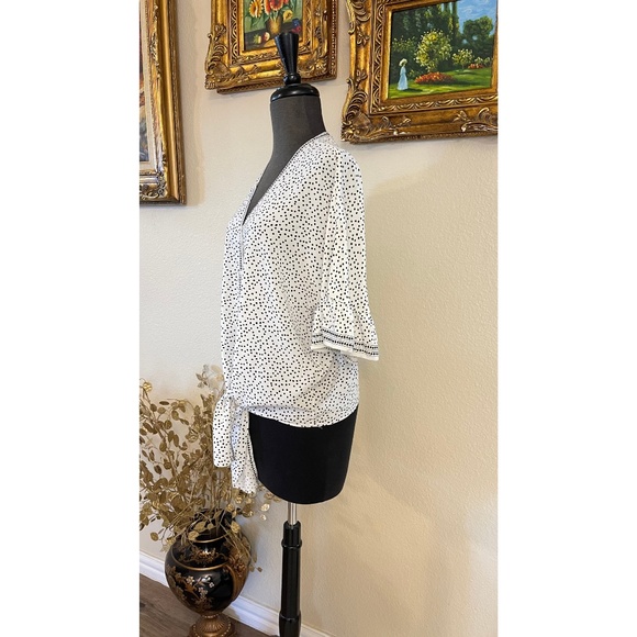 Max Studio women dot blouse Size M - Picture 3 of 6
